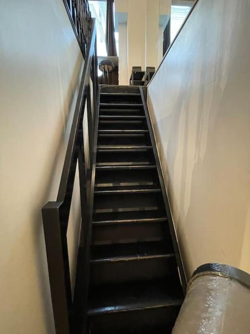 Confortable Appartement 3 Pieces Flatters パリ エクステリア 写真