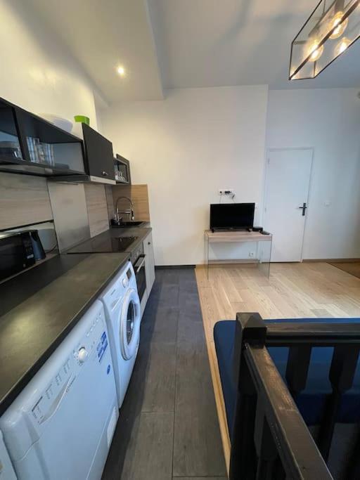 Confortable Appartement 3 Pieces Flatters パリ エクステリア 写真