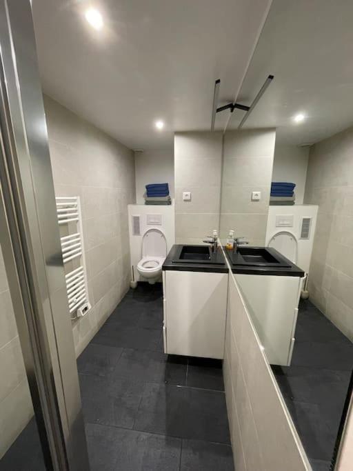 Confortable Appartement 3 Pieces Flatters パリ エクステリア 写真